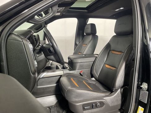 Used 2022 GMC Sierra 2500 AT4 w/ AT4 Preferred Package image 10
