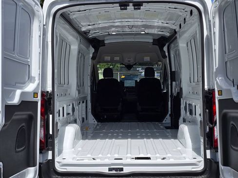 New 2026 Ford Transit 250 148 Medium Roof Extended AWD image 14