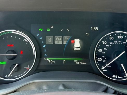 Certified 2024 Toyota Sienna Platinum image 27