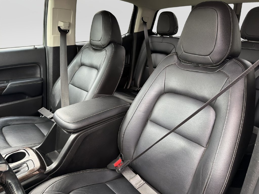 Used 2022 GMC Canyon Elevation w/ Elevation Premium Package AWD/4WD image 11