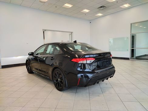 Used 2021 Toyota Corolla SE FWD image 5