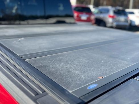 Used 2016 Ford F150 Platinum w/ Equipment Group 701A Luxury image 4