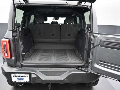 Used 2023 Ford Bronco Wildtrak AWD/4WD image 29