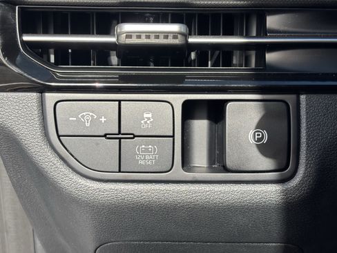 Certified 2026 Kia Sportage S AWD/4WD image 29