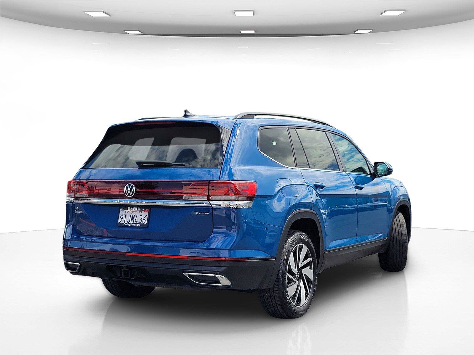 Certified 2025 Volkswagen Atlas SE AWD/4WD image 6