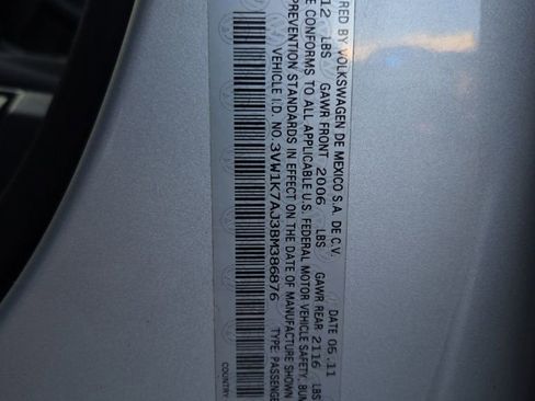 Used 2011 Volkswagen Jetta 2.0L Base image 26