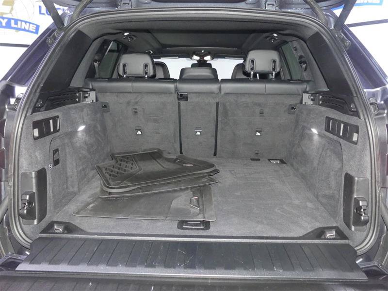 Used 2020 BMW X5 M50i w/ Premium Package AWD/4WD image 9