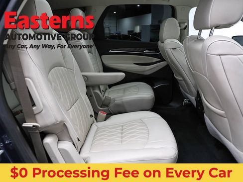 Used 2022 Buick Enclave Avenir w/ Avenir Technology Package AWD/4WD image 23