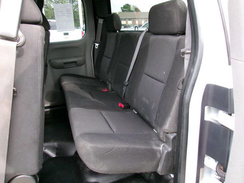 Used 2010 Chevrolet Silverado 2500 W/T image 13
