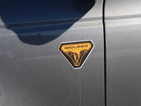 Used 2023 Ford Bronco Badlands w/ Sasquatch Package image 13