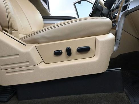 Used 2011 Ford F150 Lariat w/ Lariat Chrome Pkg image 43