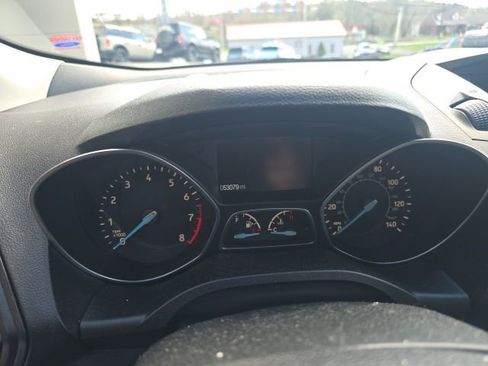 Used 2018 Ford Escape S image 4