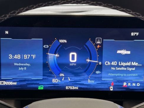 Used 2026 Chevrolet Equinox EV LT AWD/4WD image 11