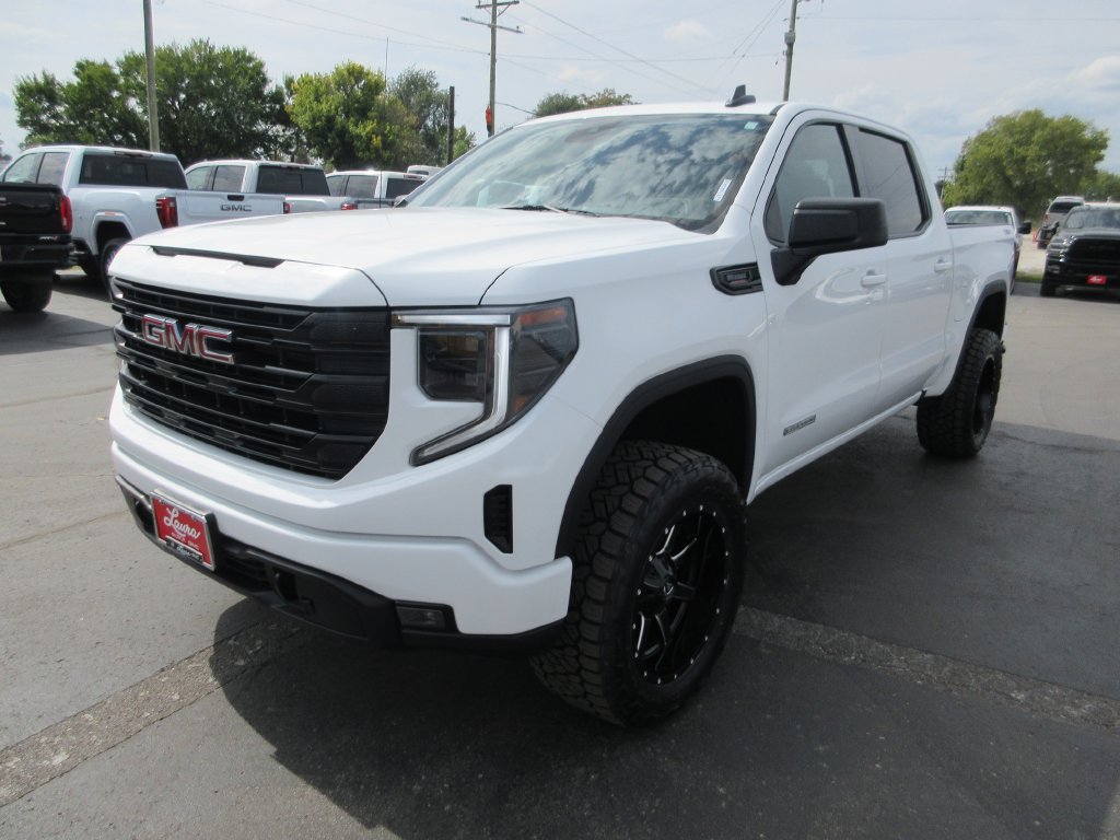 Used 2024 GMC Sierra 1500 Elevation AWD/4WD image 11