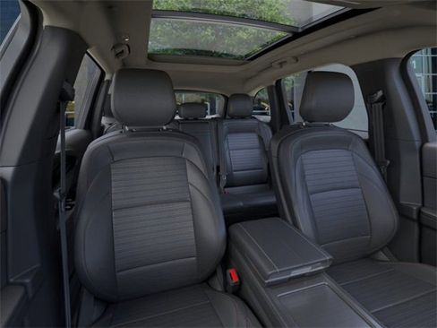 New 2026 Lincoln Nautilus Reserve w/ Jet Appearance Package image 10