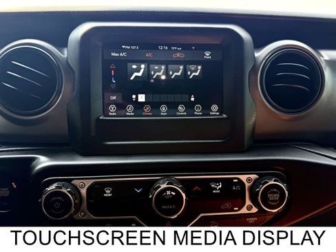 Used 2023 Jeep Gladiator Sport AWD/4WD image 31