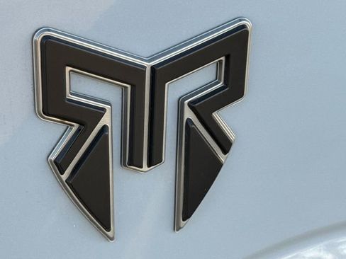 Used 2025 Ford F250 Lariat w/ Lariat Ultimate Package image 6