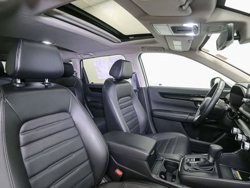 Used 2025 Honda CR-V EX-L image 19