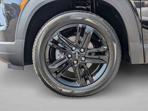 New 2026 Chevrolet TrailBlazer LT w/ Convenience Package AWD/4WD image 10