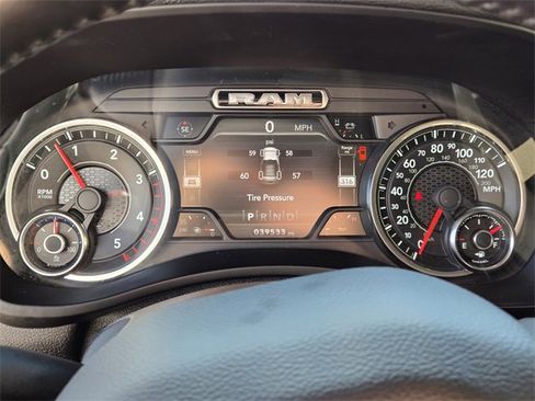 Used 2021 RAM 2500 Laramie w/ Night Edition image 19