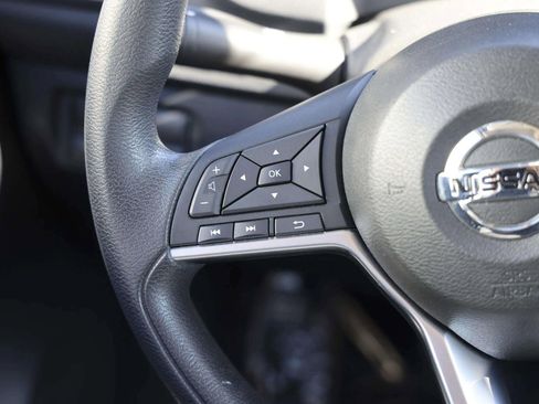 Used 2018 Nissan Leaf S image 23