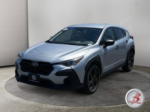 Used 2024 Subaru Crosstrek 2.0i AWD/4WD image 3