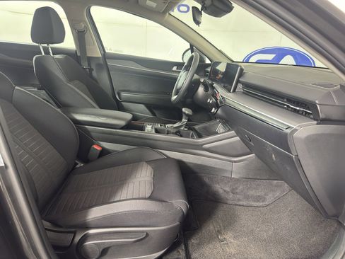Used 2025 Kia K5 LXS FWD image 41