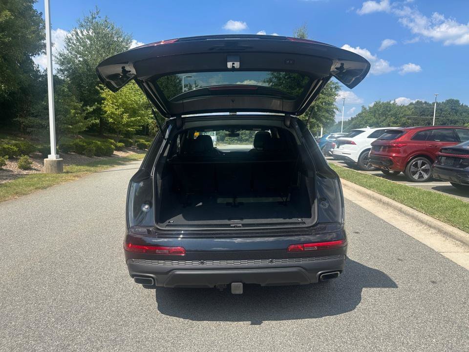 Certified 2025 Audi Q7 2.0T Premium Plus AWD/4WD image 14