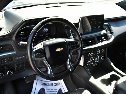Used 2023 Chevrolet Tahoe Premier w/ Advanced Technology Package RWD image 17