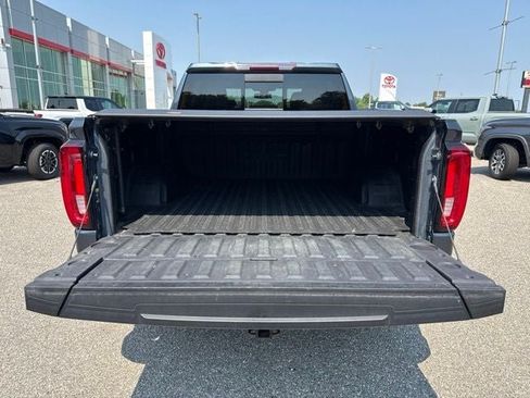 Used 2020 GMC Sierra 1500 SLT w/ SLT Premium Plus Package AWD/4WD image 17