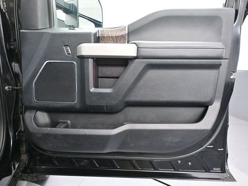 Used 2017 Ford F350 Lariat w/ Lariat Ultimate Package image 47