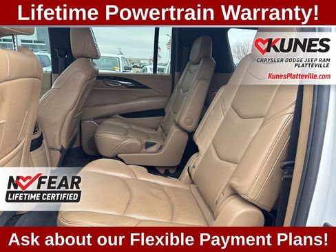 Used 2018 Cadillac Escalade ESV Platinum AWD/4WD image 25