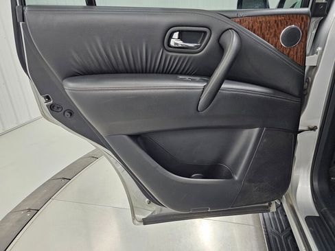 Used 2020 Nissan Armada SL w/ Premium Package image 39