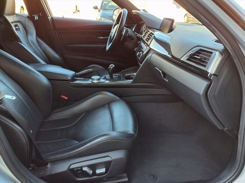Used 2018 BMW M3 image 9