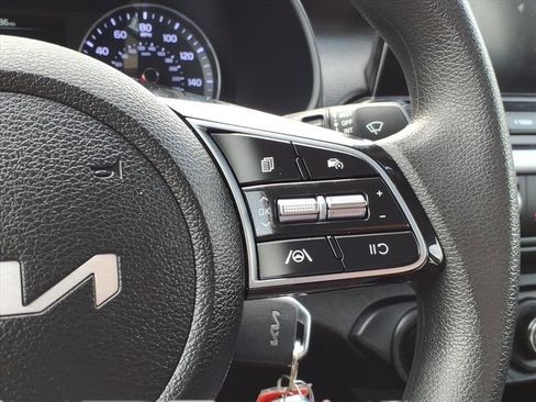 Used 2023 Kia Forte LXS image 20