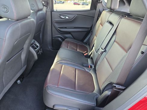 Used 2025 Chevrolet Blazer RS FWD image 28