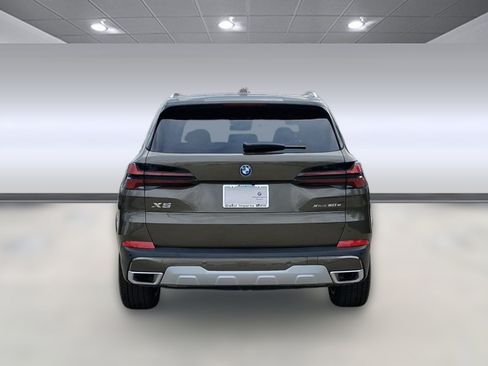 Used 2026 BMW X5 xDrive50e w/ Executive Package AWD/4WD image 9