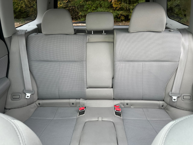 Used 2013 Subaru Forester 2.5X Premium w/ All-Weather Pkg AWD/4WD image 36