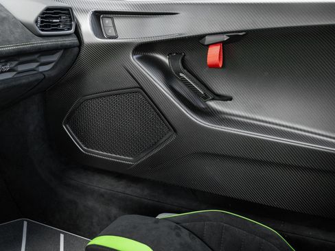 Used 2023 Lamborghini Huracan STO image 39