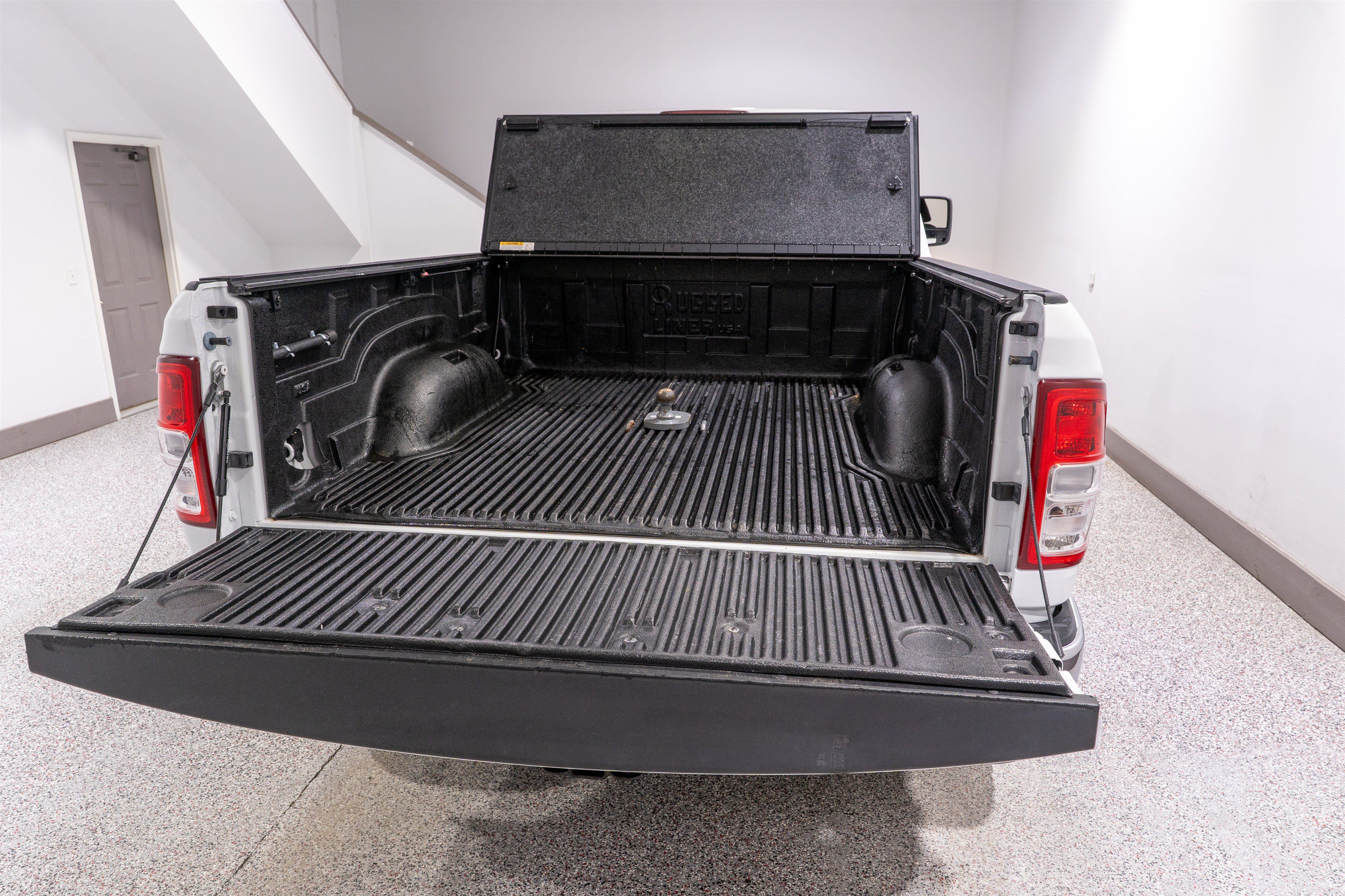 Used 2023 RAM 2500 Big Horn w/ Level 1 Equipment Group AWD/4WD image 11