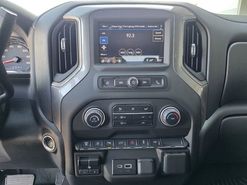 New 2025 Chevrolet Silverado 2500 Custom w/ Custom Value Package image 28