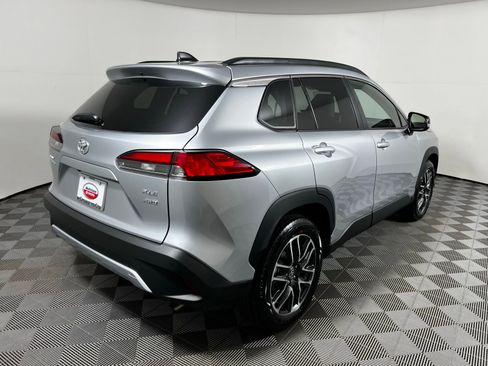 Certified 2026 Toyota Corolla Cross XLE w/ Convenience Package image 5