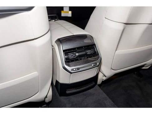 New 2026 BMW 760i xDrive w/ Executive Package image 80