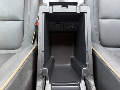Used 2024 Chevrolet Blazer Premier w/ Driver Confidence II Package FWD image 31
