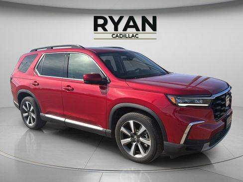 Certified 2025 Honda Pilot Elite image 10