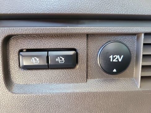 Used 2022 Lincoln Nautilus Reserve AWD/4WD image 7
