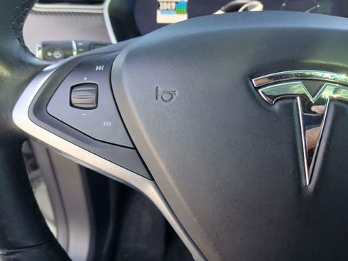 Used 2017 Tesla Model X 75D AWD/4WD image 29