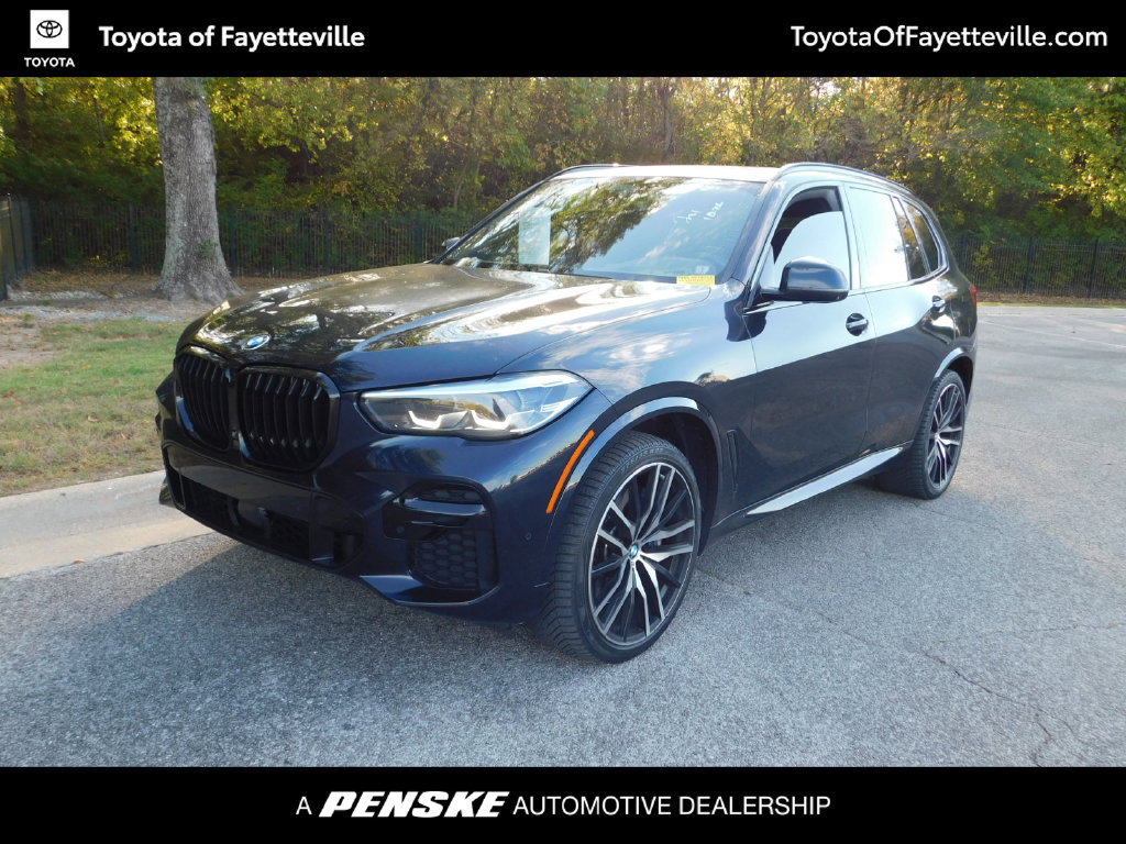 Used 2022 BMW X5 M50i AWD/4WD image 1