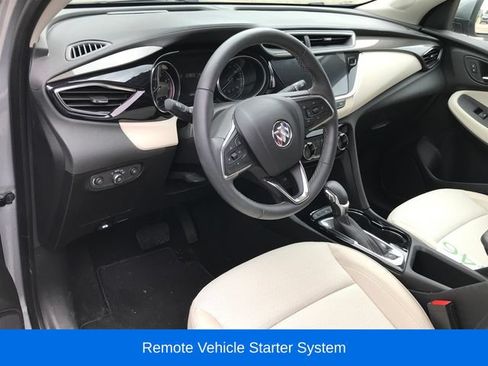 Used 2023 Buick Encore GX Preferred w/ Cold Weather Comfort Package FWD image 5