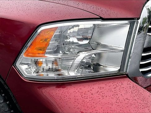 Used 2018 RAM 1500 Big Horn AWD/4WD image 34
